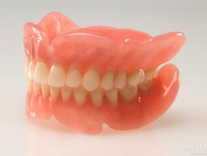  Какие зубные протезы считаются самыми лучшими?