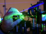Российскими учеными был создан единственный в мире медицинский лазер